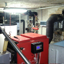 Kalvis 20 kW katla pārbūve ar PellasX Mini 26 kW granulu degli Berģos