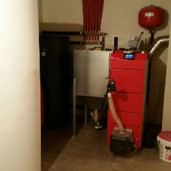HT Basic 25 kW ar PellasX REVO 26 granulu degli Ogrē